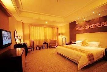 Junyuan Huatian Hotel - Huaihua Fenghuang Exterior photo